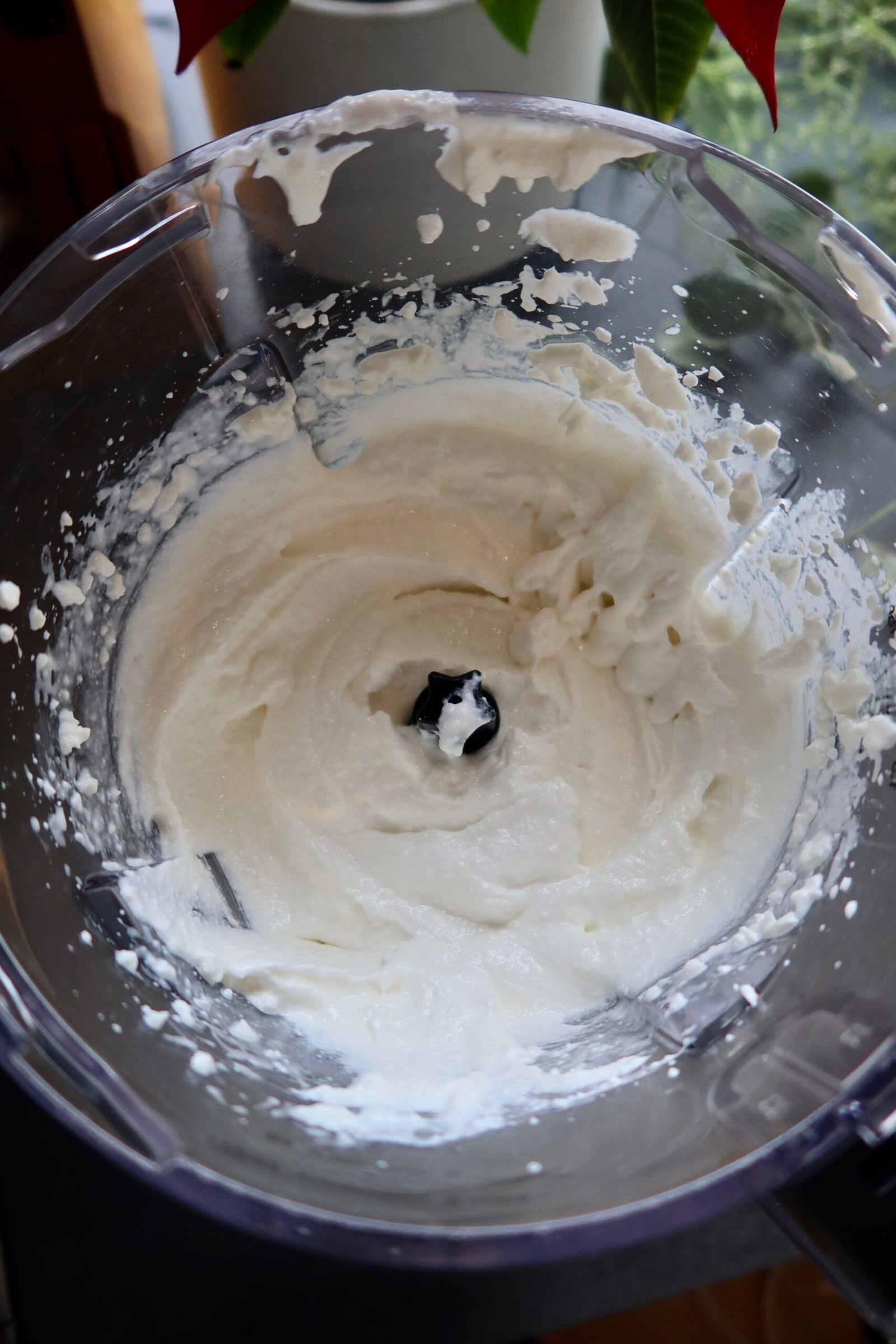 Smooth blended cottage cheese in a blender for high protein cottage cheese pancakes