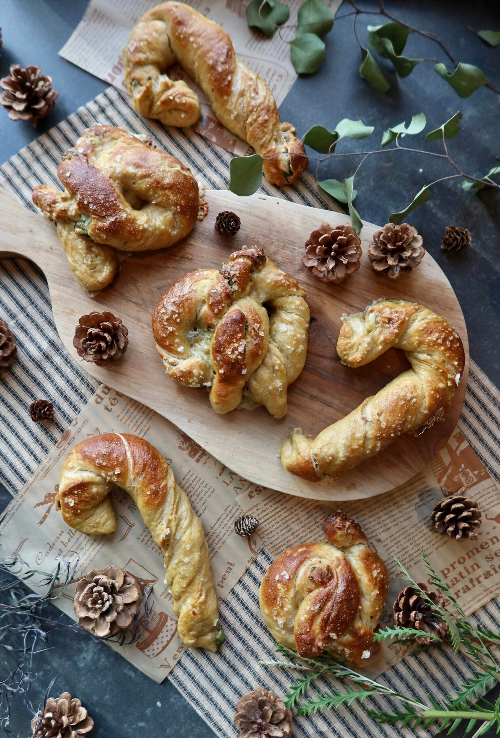 Cheesy Spinach Artichoke Stuffed Sourdough Pretzels