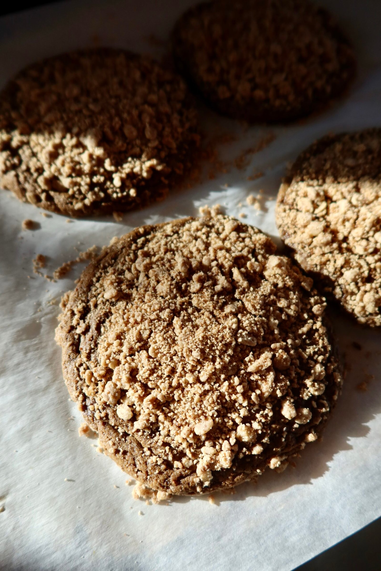 Buttery oat streusel topping made with coconut sugar and cinnamon for coffee cake chai latte cookies