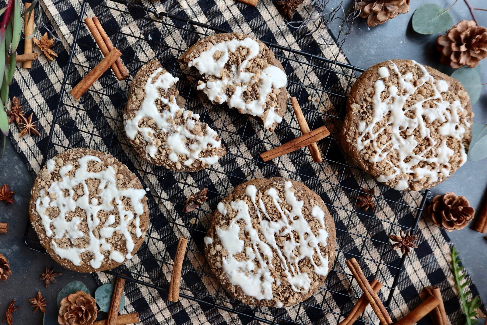 Healthy coffee cake chai latte cookies with streusel topping and maple yogurt glaze